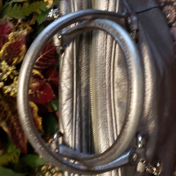 Coach poppy satchel/ Crossbody - Picture 4 of 6